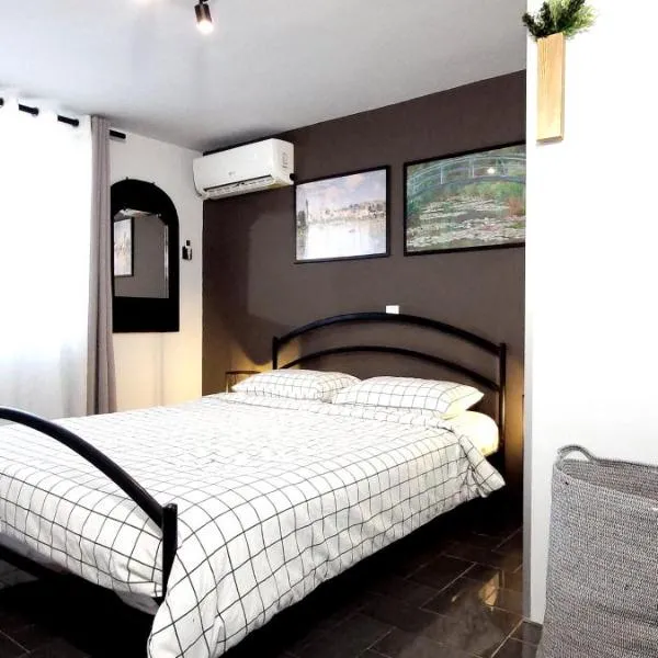 West Garden At Aigio By Greece Apartments, hotel u gradu Egion
