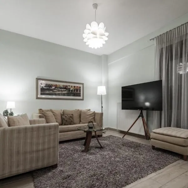 Volos Comfort Stay with free parking, hotel v destinácii Volos