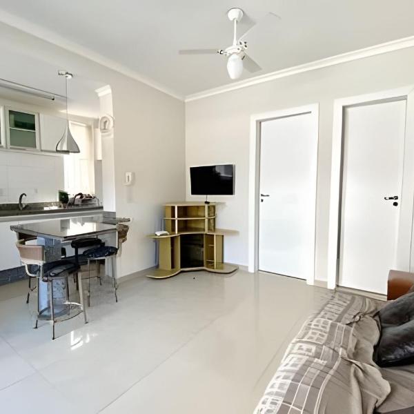 Loft em Bombas - Excelente Localização - 3 pessoas
