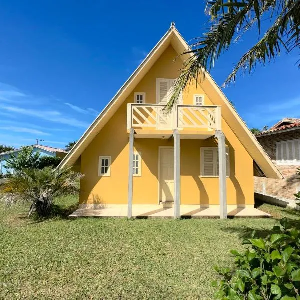 Chalé Condomínio Vila Suiça - Balneário Rincão, hotel di Vila Nova