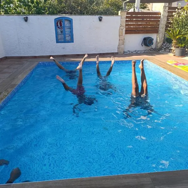 Villa Olma, hotel in Okrug Gornji
