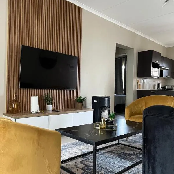 Dainfern Luxe Living - 2 Bed, хотел в Fourways
