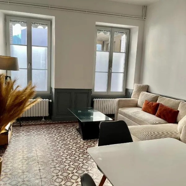 Maison de ville โรงแรมในÉvron