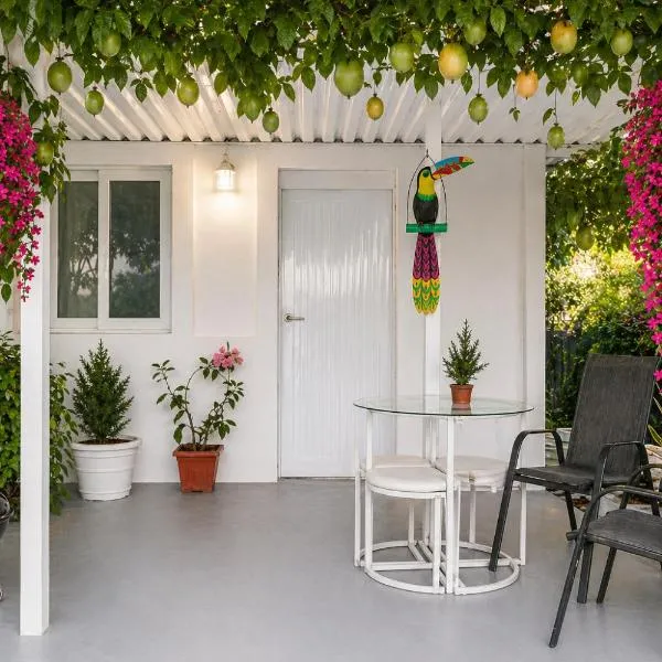 Viesnīca Black & White Comfort Studio Sanhuanā