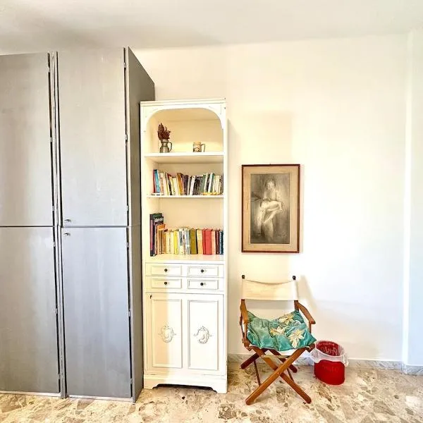 Casa della Nonna - Art & Vintage Rooms、ノイカッタロのホテル