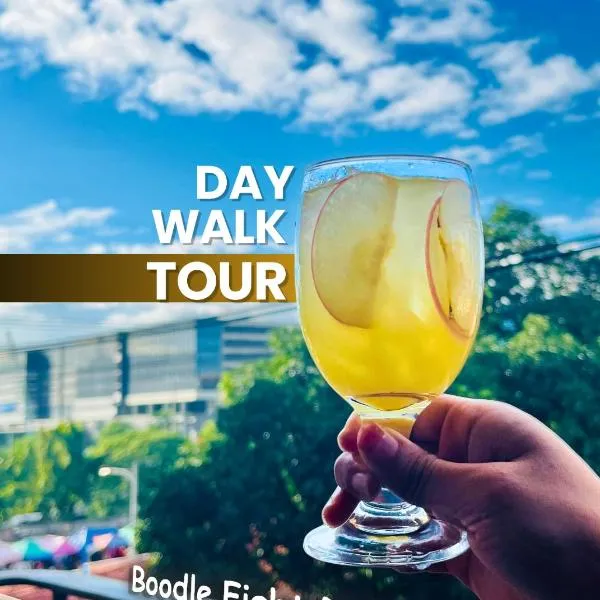 QBee Manila - Near Airport, Cozy Shared Home FlexStay, Cook, Connect & Explore、マニラのホテル