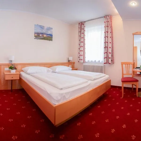 Panorama Hotel Traunstein, hotel sa Altmünster