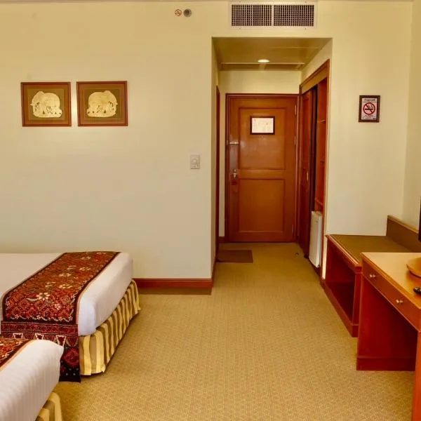 CS Pattani Hotel, מלון בBan Ru Sa Mi Lae