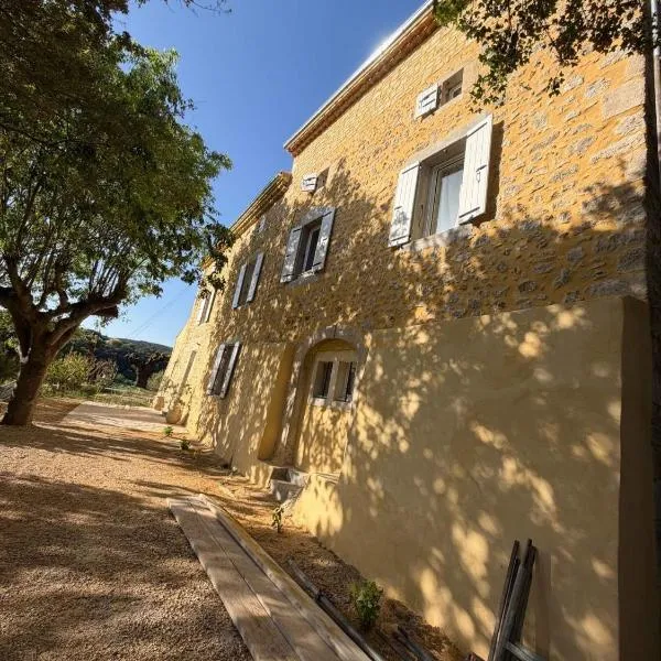 Le Gite, hotel in Labastide-de-Virac