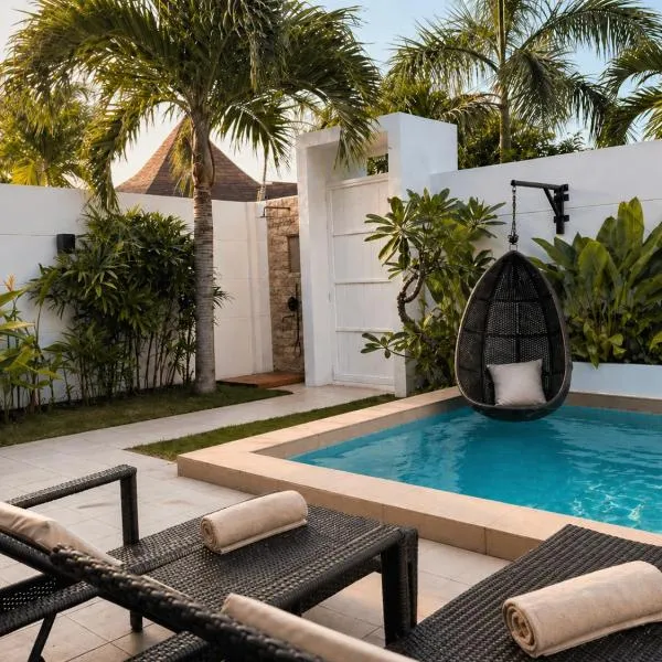 Pineale Villas, Resort and Spa, hotel Panglaóban