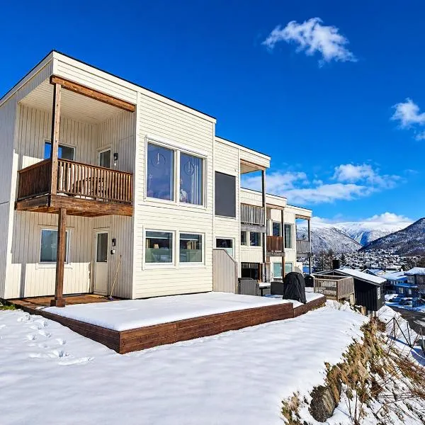 Cozy studio apartment near Tromsø city center, hótel í Tromso