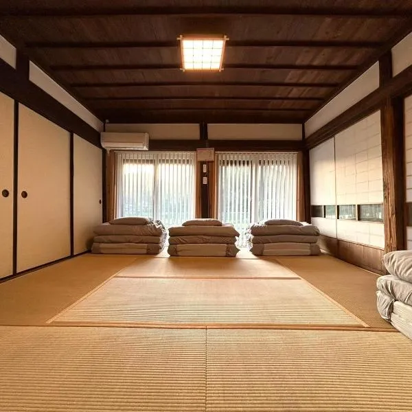 古民家宿 Mutsu Traditional Japanese House Inn MUTSU, hotel a Ōtaki