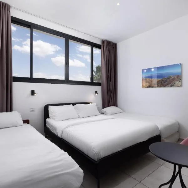 Razin 37 - חוויה מושלמת במיקום מצויין באילת, hotelli kohteessa Eilat