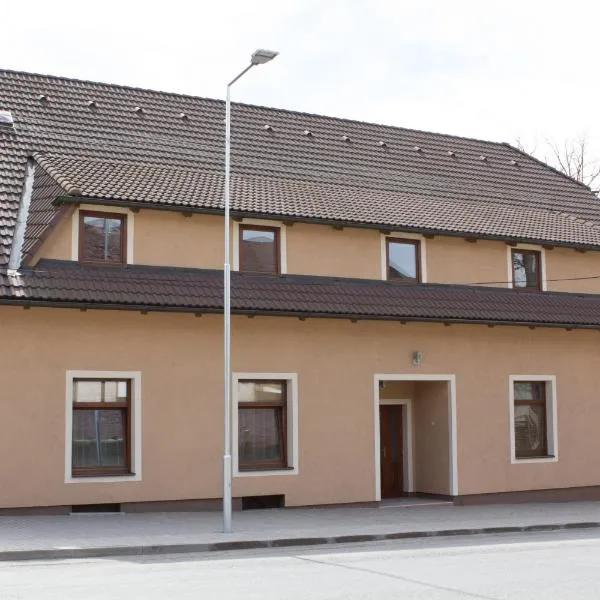 Penzion Leona, hotel sa Obecnice