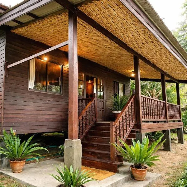 Hidden Home Samui, hotel em Koh Samui 