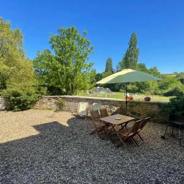 Gîte de l 'Angeline, hotel u gradu Bissey-sous-Cruchaud