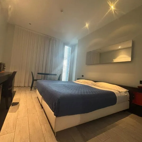 Blue Shades Hotel, Hotel in Pisa