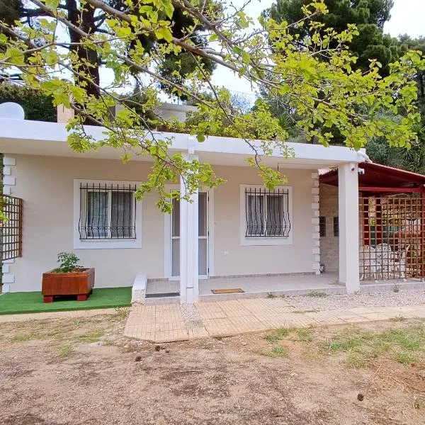 Forest Retreat Near the Sea Kouvaras โรงแรมในKouvarás