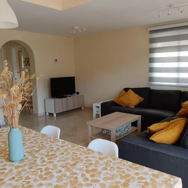 Lovely house with garden and community pool, hôtel à Ayamonte