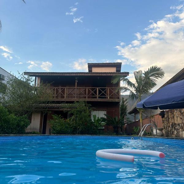 Casa no Condomínio Morada da Praia com piscina