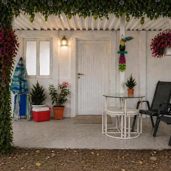 Black & White Comfort Studio, hotell i San Juan