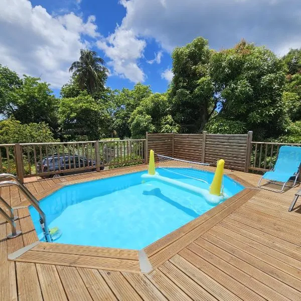 Villa IXORA- piscine privée, vue montagne, calme absolu proche plages, hotel u gradu Troa Rivjer