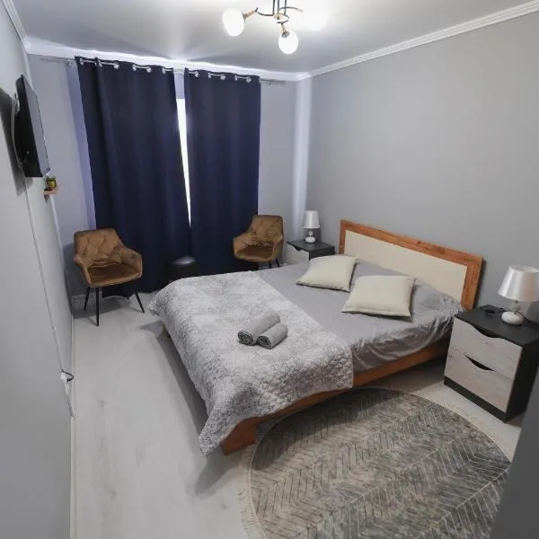 Mark House 4, hótel í Căuşeni