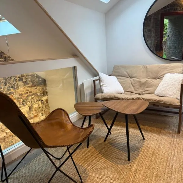 La tour, hotel in Montreuil-sur-Mer