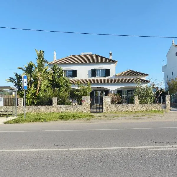 Sandra B&B, khách sạn ở Luz de Tavira
