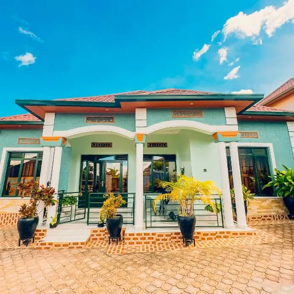 Modern Furnished House in Kabeza, hotel v mestu Kigali