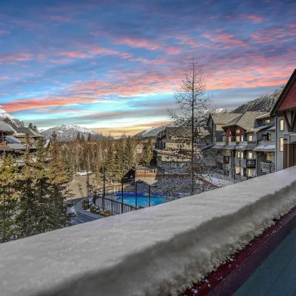 Freshly Remodeled - 2 King Beds- Breathtaking Views, hotel sa Canmore