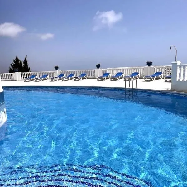 Perlazul – hotel w mieście Peñíscola