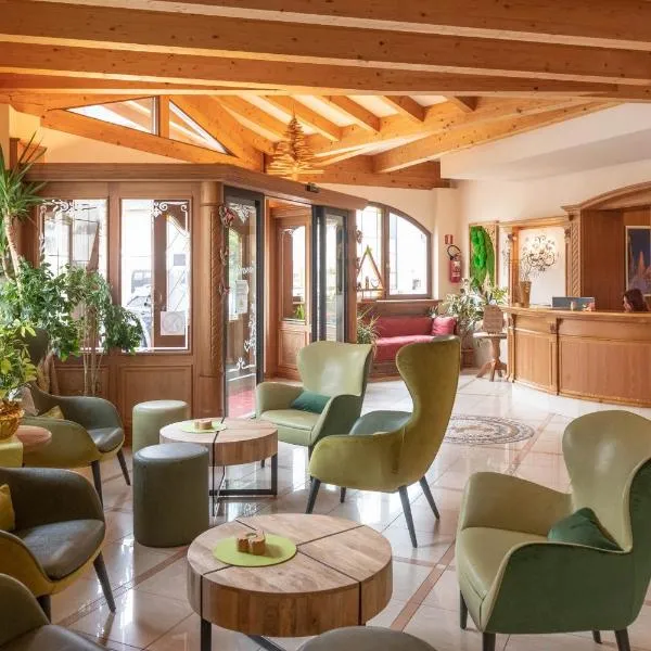 Cavallino Lovely Hotel – hotel w Andole