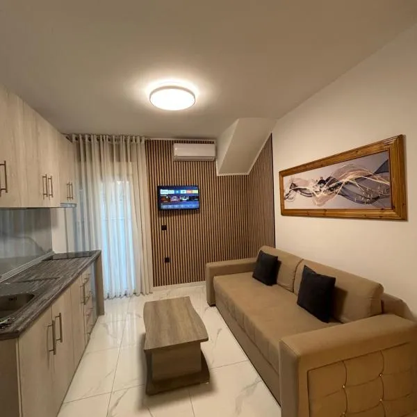 JUEL APARTMENTS, hotell i Pefkochori