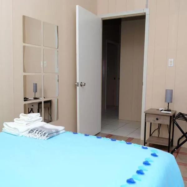 Nestled Vacation Home in St Johns Antigua, hotel en Saint John