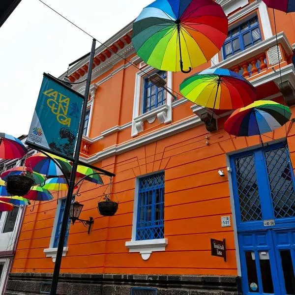 Hostal Café Tiana, готель у місті Латакунґа