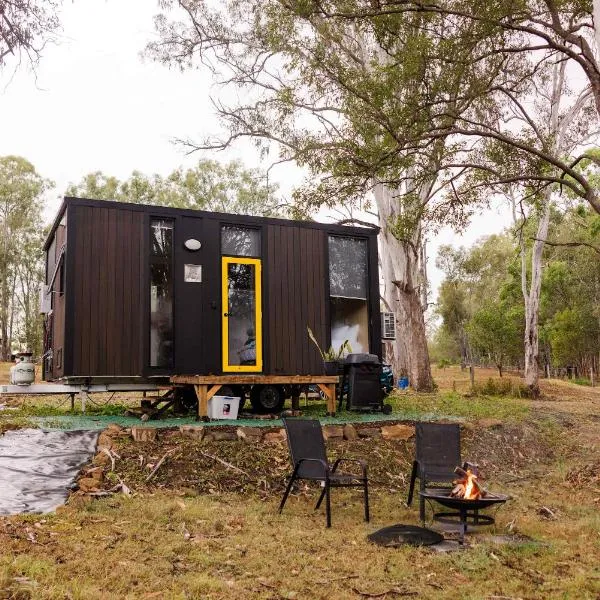 The Tiny Chalet by Tiny Away، فندق في Bromfleet
