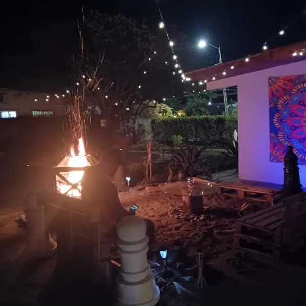 Penny House Hostal, hotel i David