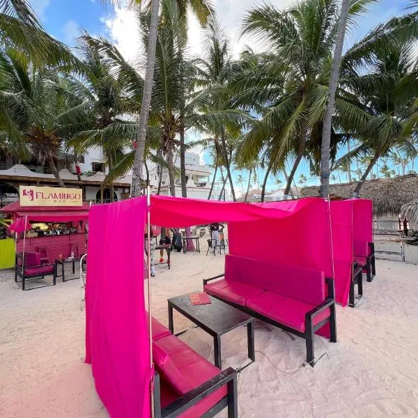 Seaside Oasis at Playa Los Coralles, hotel sa Punta Cana
