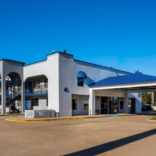 Quality Inn near Parc Natchitoches, viešbutis mieste Netčitočesas