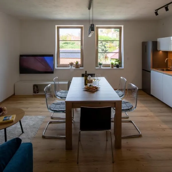 Apartmány LISON – hotel w mieście Valtice