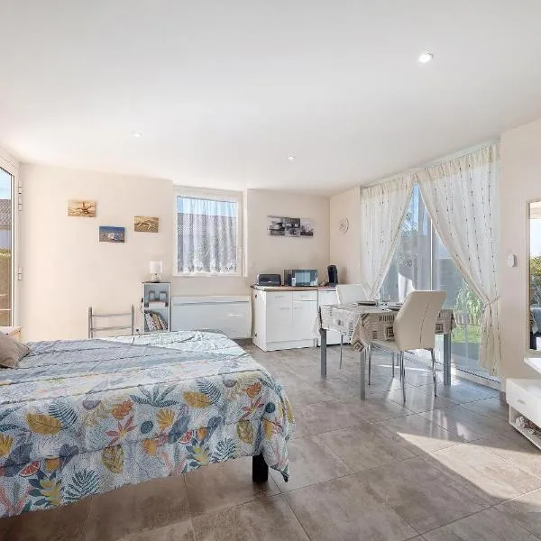 Chambre d'hote chez Odile, hotell sihtkohas Plougoulm