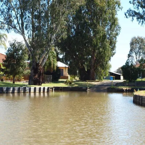 Bundalong Hideaway, hotel in Bundalong