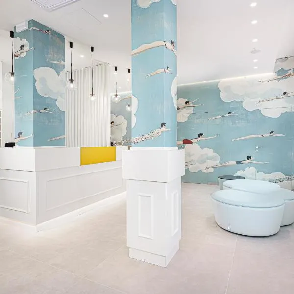 Hotel Geminus B&B, hotel en Cesenatico