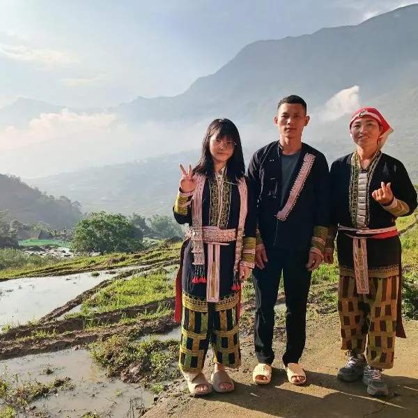 PhinFamilyHomestay, hotel sa Tả Van