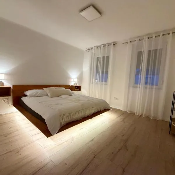 Haus mit Terrasse in Parndorf, ξενοδοχείο σε Parndorf