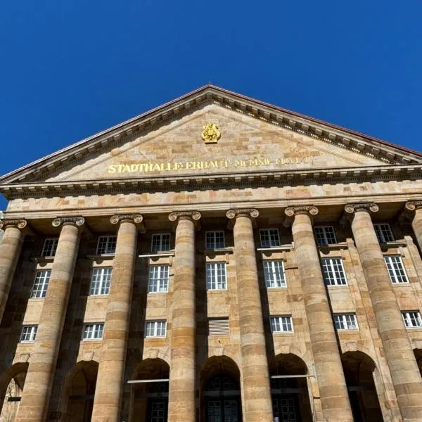 Apartment am Kongresspalais im Vorderen Westen, hotelli Kasselissa