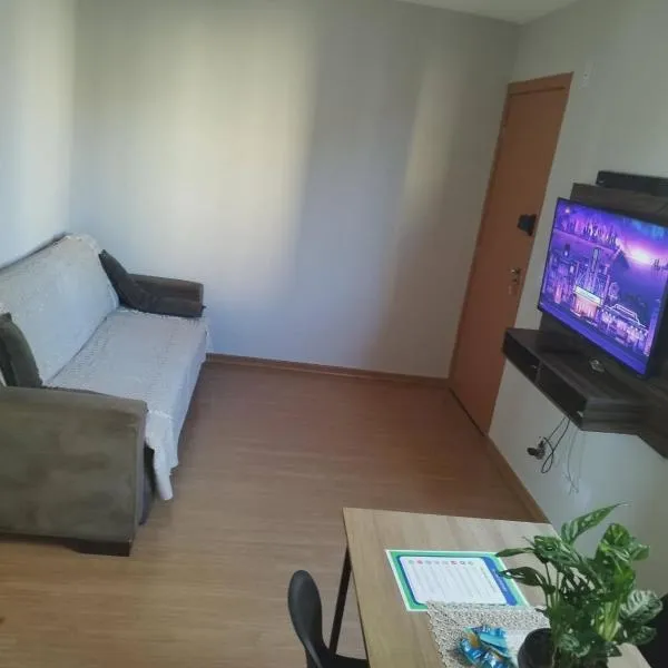 Apartamento Cuiabá 2 quartos próx UNIC UNIVAG UFMT wi-fi e garagem privativa, hotel in Cuiabá