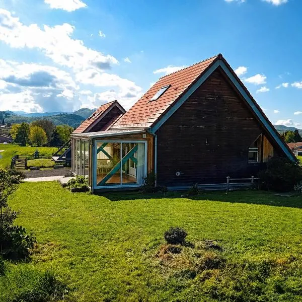 Chalet avec jardin et vue 6 personnes – hotel w mieście Espezel