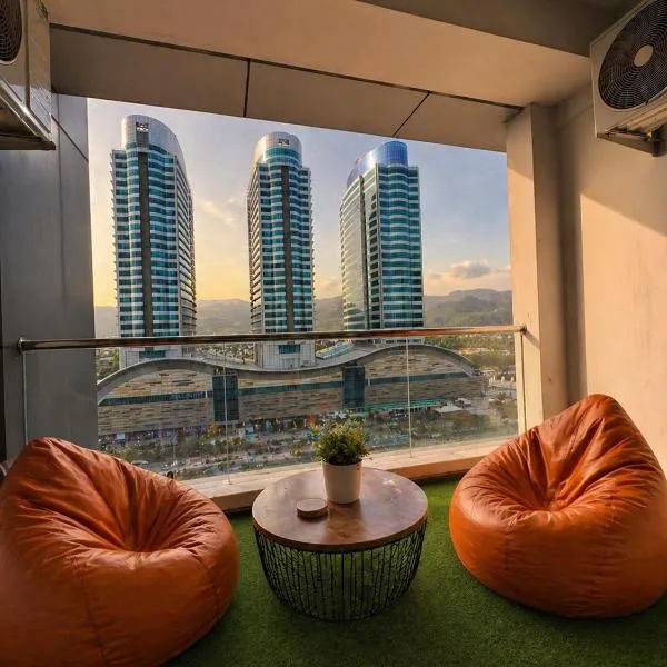 ELYSIUM TOWER Skyline View Signature Apartments Opposite Centaurus Mall Islamabad, hotel en Islamabad